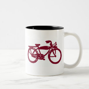 Oude rode fiets tweekleurige koffiemok