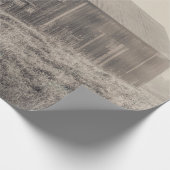 Oude rotsachtige  schuur in het veld cadeaupapier (Hoek)