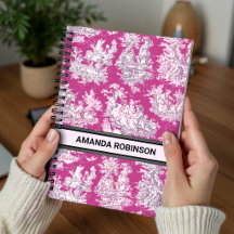 Oude roze magenta toile de jouy monogram met bloem