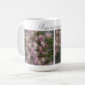 Oude rozen koffiemok (Voorkant links)