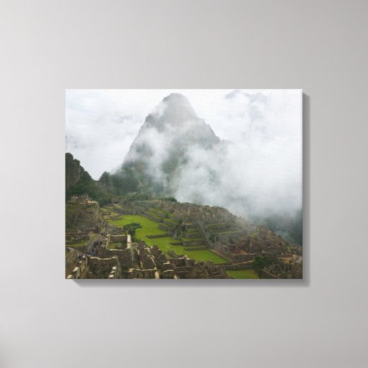 Oude ruïnes van Machu Picchu met Andes Canvas Afdruk (Voorkant)