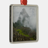 Oude ruïnes van Machu Picchu met Andes Metalen Ornament (Rechts)