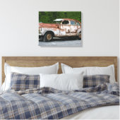 Oude Rusty Broken Down Car Canvas Afdruk (Insitu (Slaapkamer))
