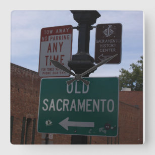 Oude Sacramento-klok Vierkante Klok