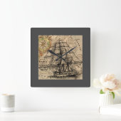 Oude Schip En Kaart Vierkante Klok (Huis)