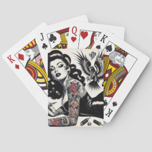 Oude School getatoeëerd meisje Pokerkaarten