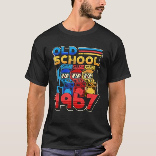 Oude schoolgamer Birthday 1967 Retro Arcade Game T-shirt (Voorkant)