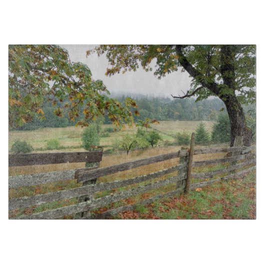 Oude schutting op een boerderij snijplank (Voorkant)