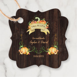 Oude schuur herfst liefde trouwerij met rustieke p bedankjes labels