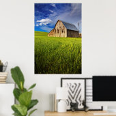 Oude schuur Omringd door Voorwarenveld 1 Poster (Thuiskantoor)