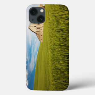 Oude schuur Omringd door Voorwarenveld 2 Case-Mate iPhone Case