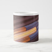 Oude sciencefiction-ruimteschip-raketten grote koffiekop (Voorkant)