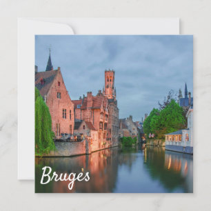 Oude stad en Belfry-toren 's nachts in Brugge
