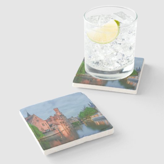 Oude stad en Belfry-toren 's nachts in Brugge Stenen Onderzetter (Zijkant)