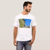 Oude stad plein omringd door 16e-eeuws t-shirt (Voorkant volledig)