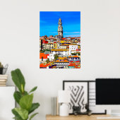 Oude stad Porto met tower Clerigos Poster (Thuiskantoor)