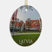 Oude stad Riga in het najaar Keramisch Ornament (Rechts)