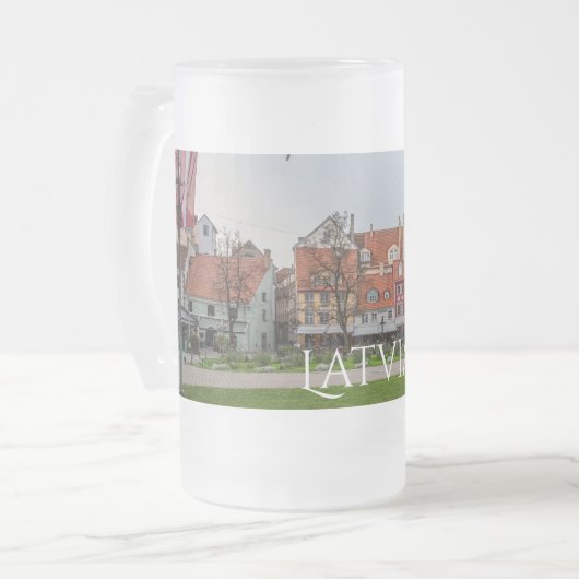 Oude stad Riga in het najaar Matglas Bierpul (Voorkant links)