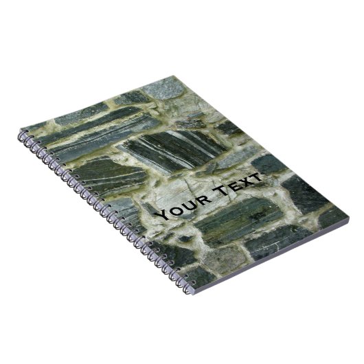 Oude Stekelwand met Tekst Notitieboek (Rechterzijde)