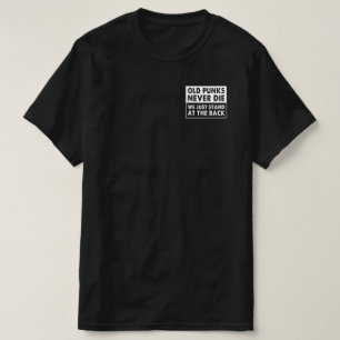 Oude stippen sterven nooit. We staan gewoon op de T-shirt