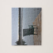 Oude stoel bij meer legpuzzel (Verticaal)