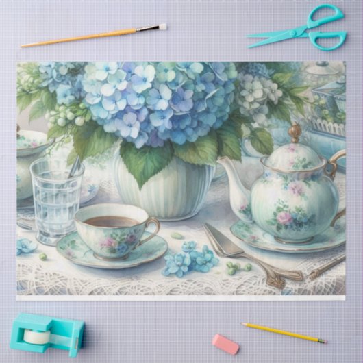 Oude stoffige blauwe bloemige theepartij tissuepap tissuepapier (Craft)