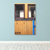 Oude stoomtrain Le Mastrou Yellow Wagon Canvas (Insitu (Houten vloer))