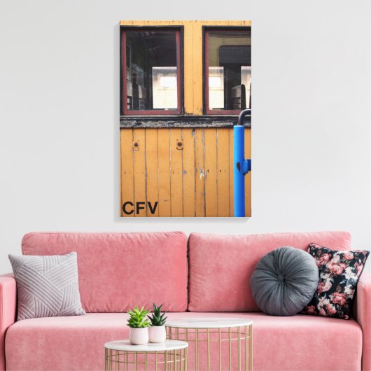 Oude stoomtrain Le Mastrou Yellow Wagon Canvas (Insitu (Woonkamer))