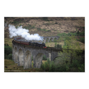Oude stoomtrein op Glenfinnan Viaduct Foto Afdruk