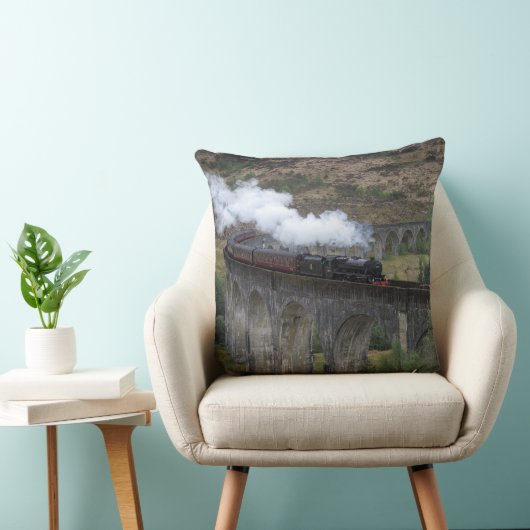 Oude stoomtrein op Glenfinnan Viaduct Kussen (Stoel)