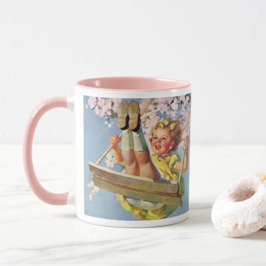 Oude swing, meisje dat in een boom slingert kinder mok (Met donut)