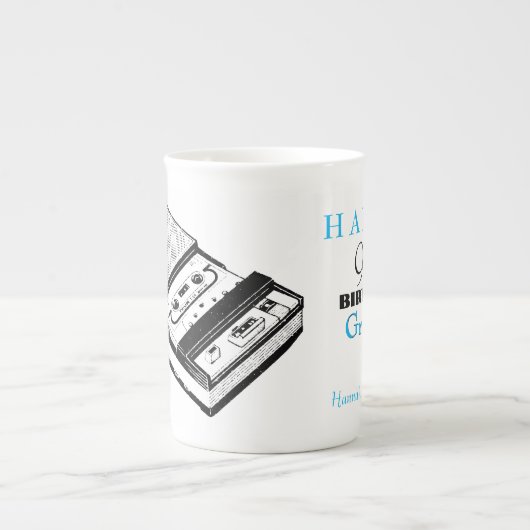 Oude taperecorder 90e verjaardag gepersonaliseerd porselein kop (Voorkant)