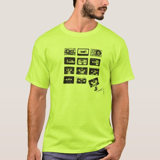 Oude tapes t-shirt (Voorkant)