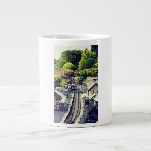 Oude treinstation fotoprint grote koffiekop (Voorkant)