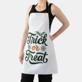 Oude Trick Or Treat Halloween Typografie Ontwerp Schort (Insitu)