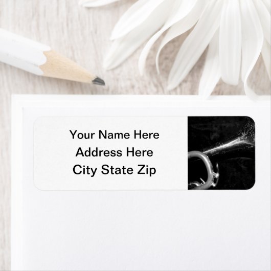 Oude trompet etiket (Insitu)