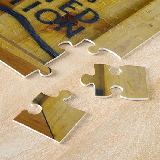 Oude trouwe klok. legpuzzel (Zijkant)