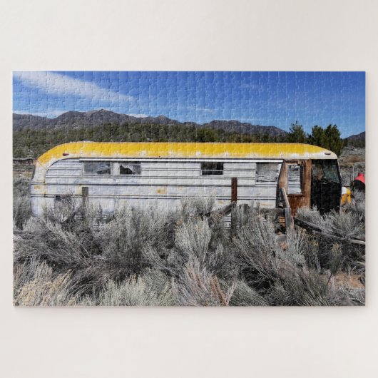 Oude verlaten schoolbus legpuzzel (Horizontaal)