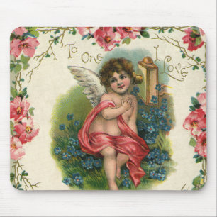 Oude victoriaanse valentijnsdag cherubijn op telef muismat