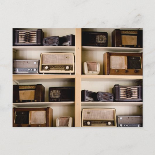 Oude Vintage jaren '50Radio's op Planken Briefkaart (Voorkant)