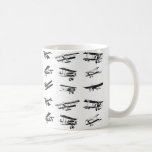 Oude vliegtuigen in zwart-wit, vliegtuig koffiemok<br><div class="desc">Een collectie oude en vliegtuigen uit oude boeken (zwart-wit). Deze vliegtuigen dateren uit het tijdperk vóór de oorlog - de leeftijd van het vliegtuig. Ieder vliegtuig was in zijn tijd een meesterwerk, hoewel sommigen beter geschikt waren voor een doggevecht dan anderen. Een modern vliegtuig heeft eenvoudigweg niet dezelfde stijl als...</div>