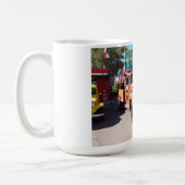 Oude voertuigen op Seligman, route 66 Koffiemok (Links)