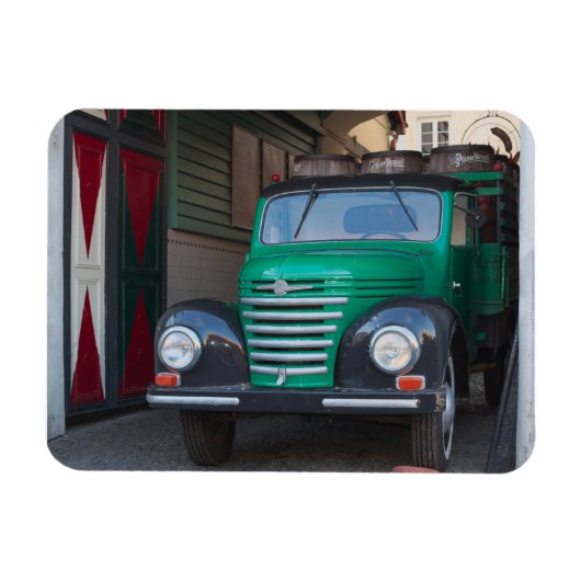 Oude vrachtwagen met bier - magneet (Horizontaal)