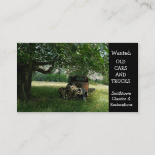 Oude vrachtwagen onder de  structuurauto visitekaartje