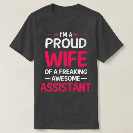 Oude vrouw van de Geweldige ASSISTENTE van de frea T-shirt (Design voorkant)