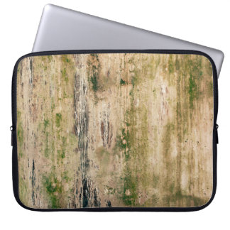 Oude vuile beschadigde wandachtergrond. Scratched Laptop Sleeve