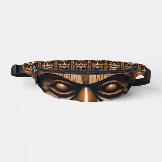 Oude Wachters: Tiki Houten Kunst Heuptasje (Voorkant)
