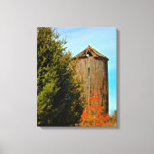 Oude weide Silo Wrapped Canvas Afdruk (Voorkant)