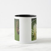 Oude Wereld Swallowtail Flying Mok (Midden)