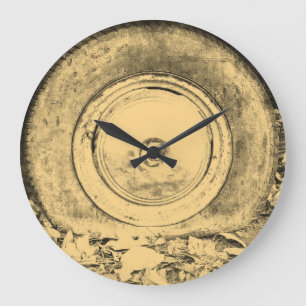 Oude wiel van de klassieke auto nr. 2 grote klok